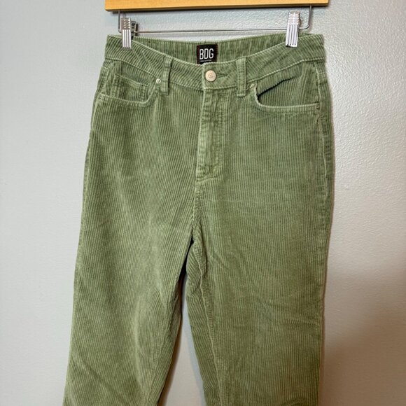 BDG URBAN OUTFITTERS high rise mom cord pants in forest green size 27 - Picture 5 of 7